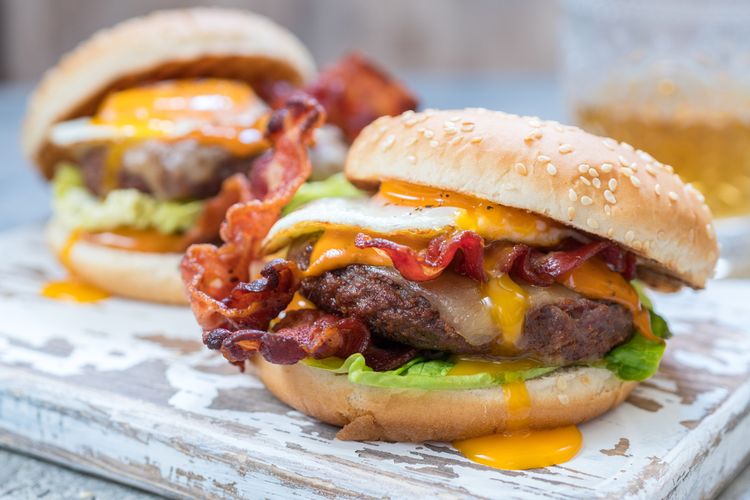 burger-raja-perpaduan-unik-cita-rasa-keraton